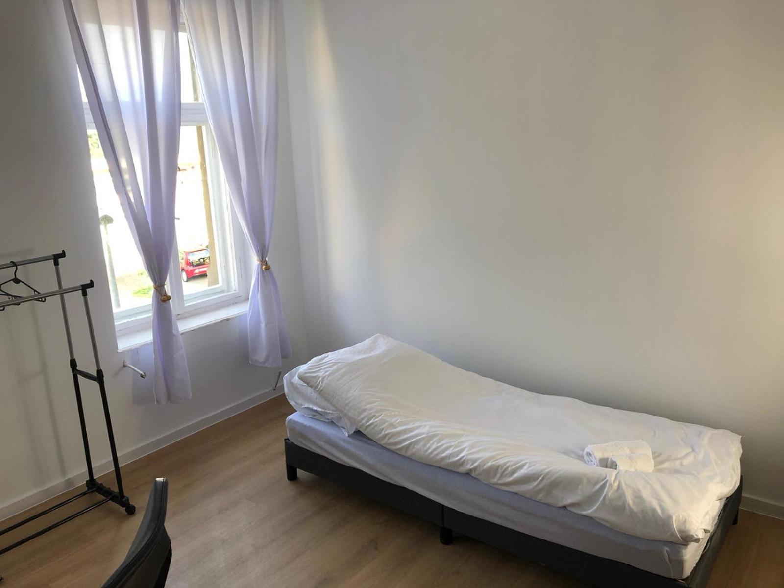Volkshaus Hbf Wg & Serviced Apartments Zittau Exterior photo
